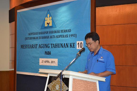 akauntan negeri memberi ucapan perasmian