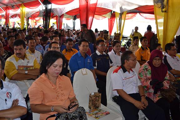 Gambar Akauntan Negeri pada sejiwa senada di bahagian sri aman